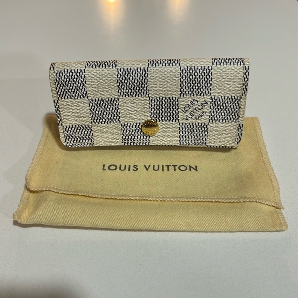 CLEARANCE Louis Vuitton Damier Azur Key Holder (Like New) w/ Mini Dustbag $149